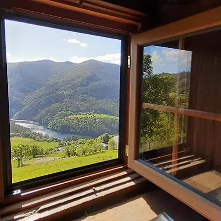 Mirador Del Navia Pension Serandinas Buitenkant foto